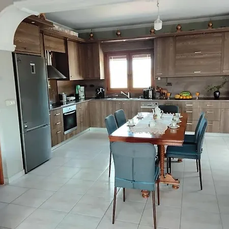 Sunset House Agios Leon